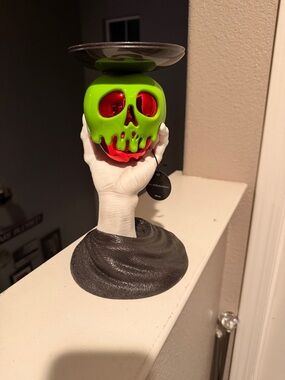 Bath & Body Works Neon Green & Red Dripping Skull Wax Warmer